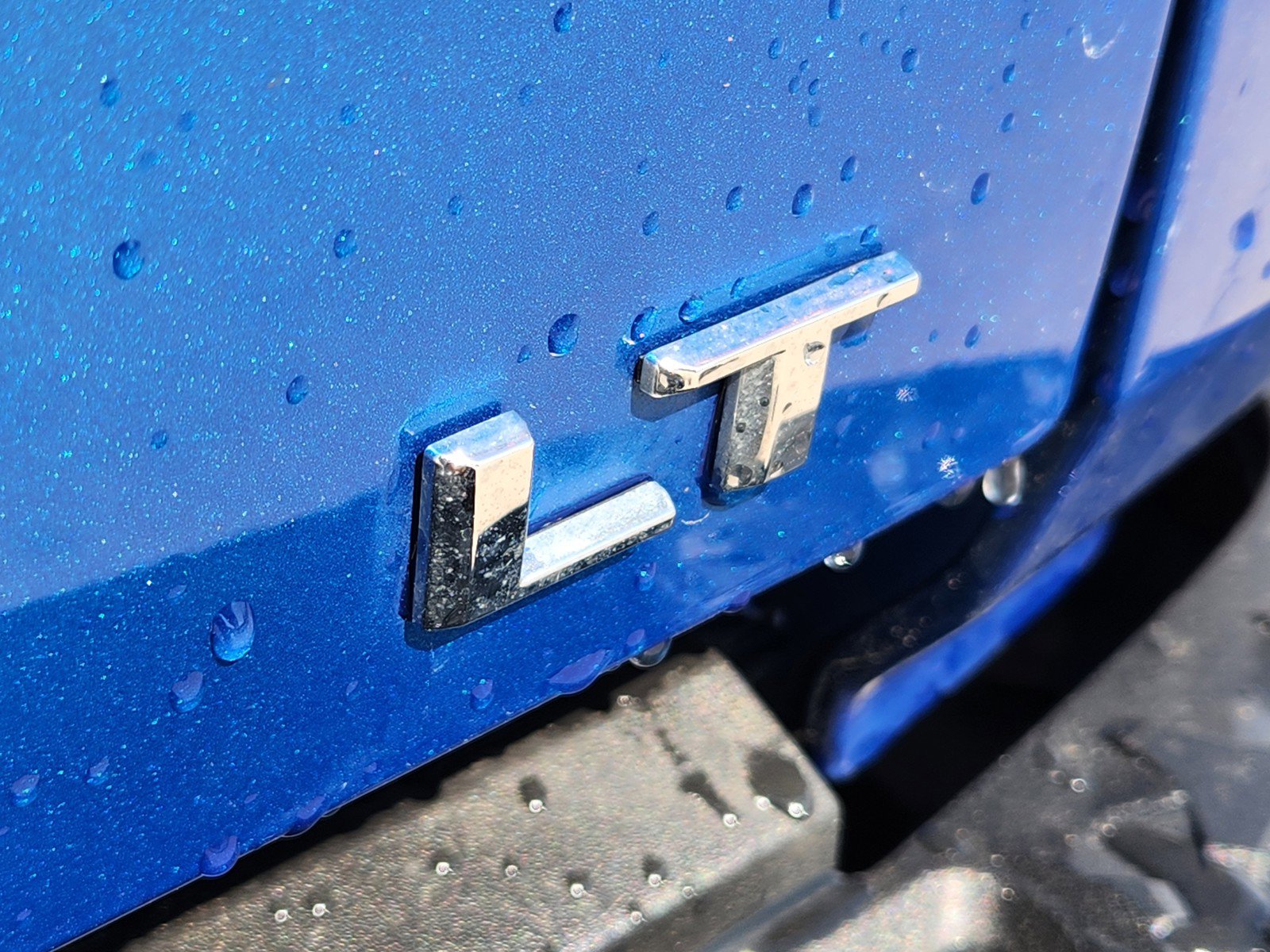 Used 2023 Chevrolet Colorado LT w/ LT Convenience Package II RWD image 27