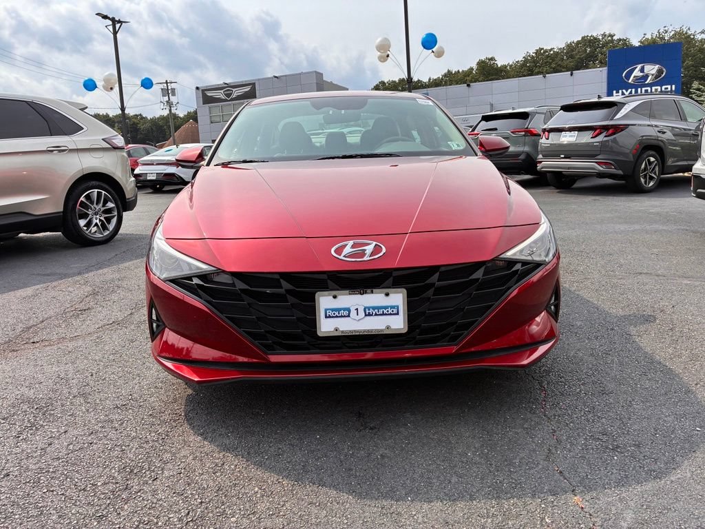 Used 2023 Hyundai Elantra SEL FWD video 2