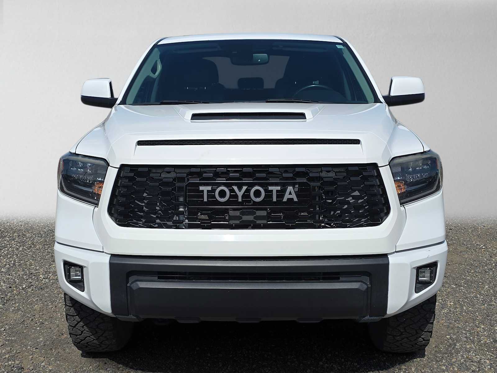 Certified 2020 Toyota Tundra TRD Pro AWD/4WD image 9