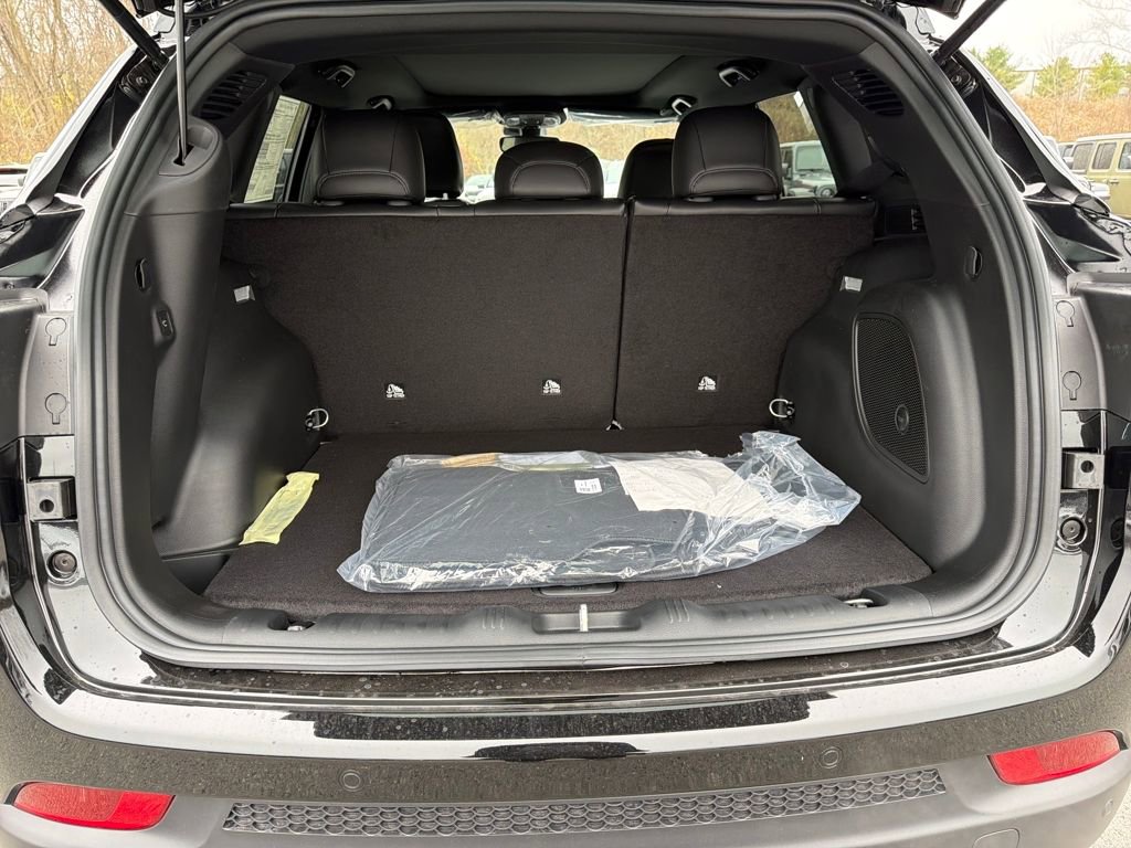 New 2026 Jeep Compass Limited w/ Sun, Sound & Navigation Group image 21