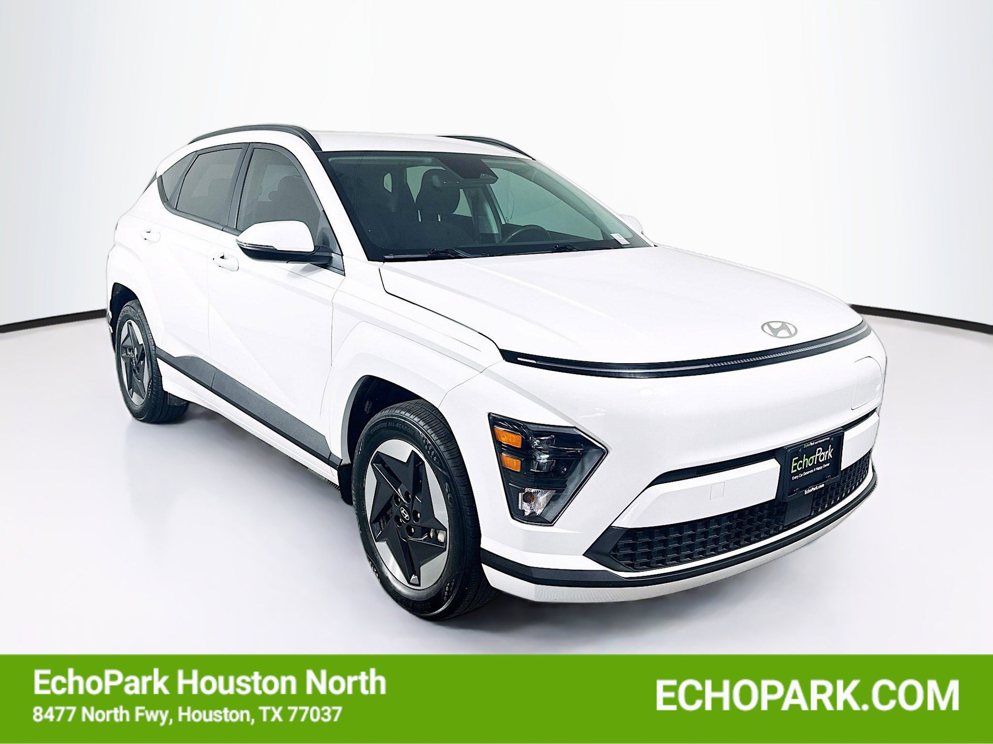 Used 2024 Hyundai Kona SEL FWD image 1