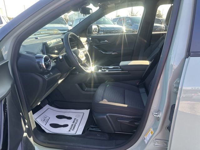 New 2026 Chevrolet Equinox LT image 16