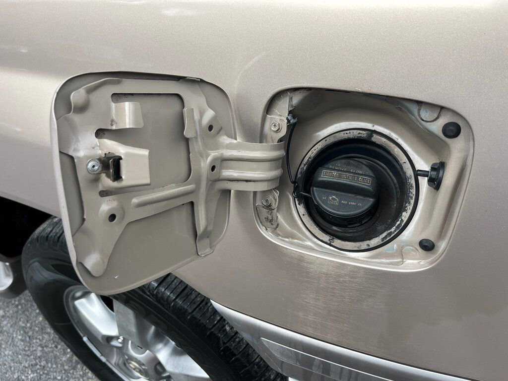 Used 2006 Toyota Land Cruiser image 43