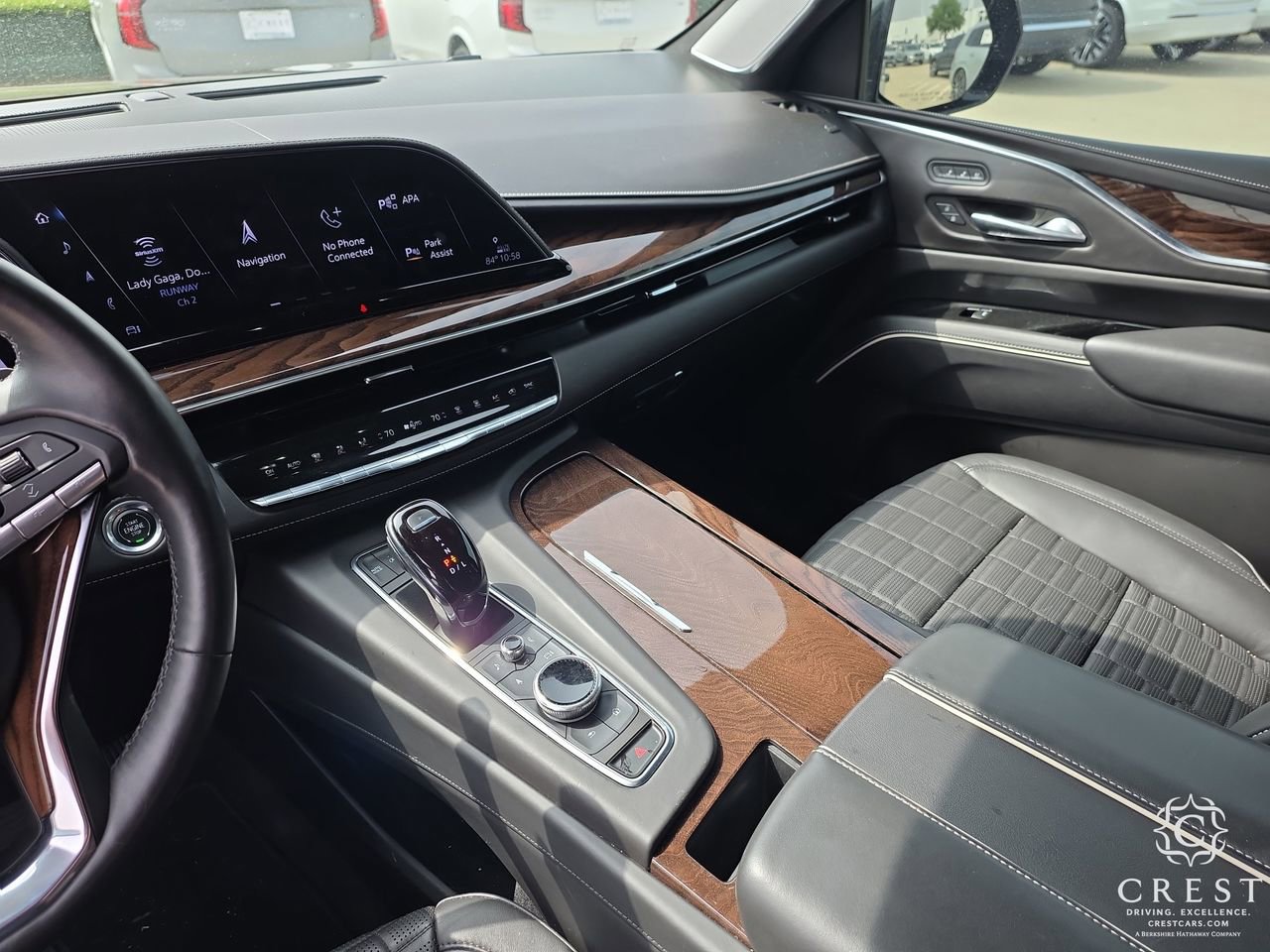 Used 2022 Cadillac Escalade Sport Platinum AWD/4WD image 19