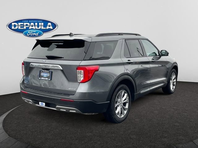 Used 2023 Ford Explorer XLT w/ Equipment Group 202A image 7