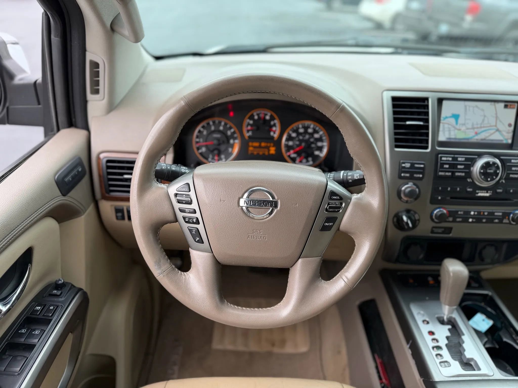 Used 2015 Nissan Armada Platinum image 25