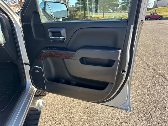 Used 2017 GMC Sierra 1500 SLT w/ SLT Premium Package image 21