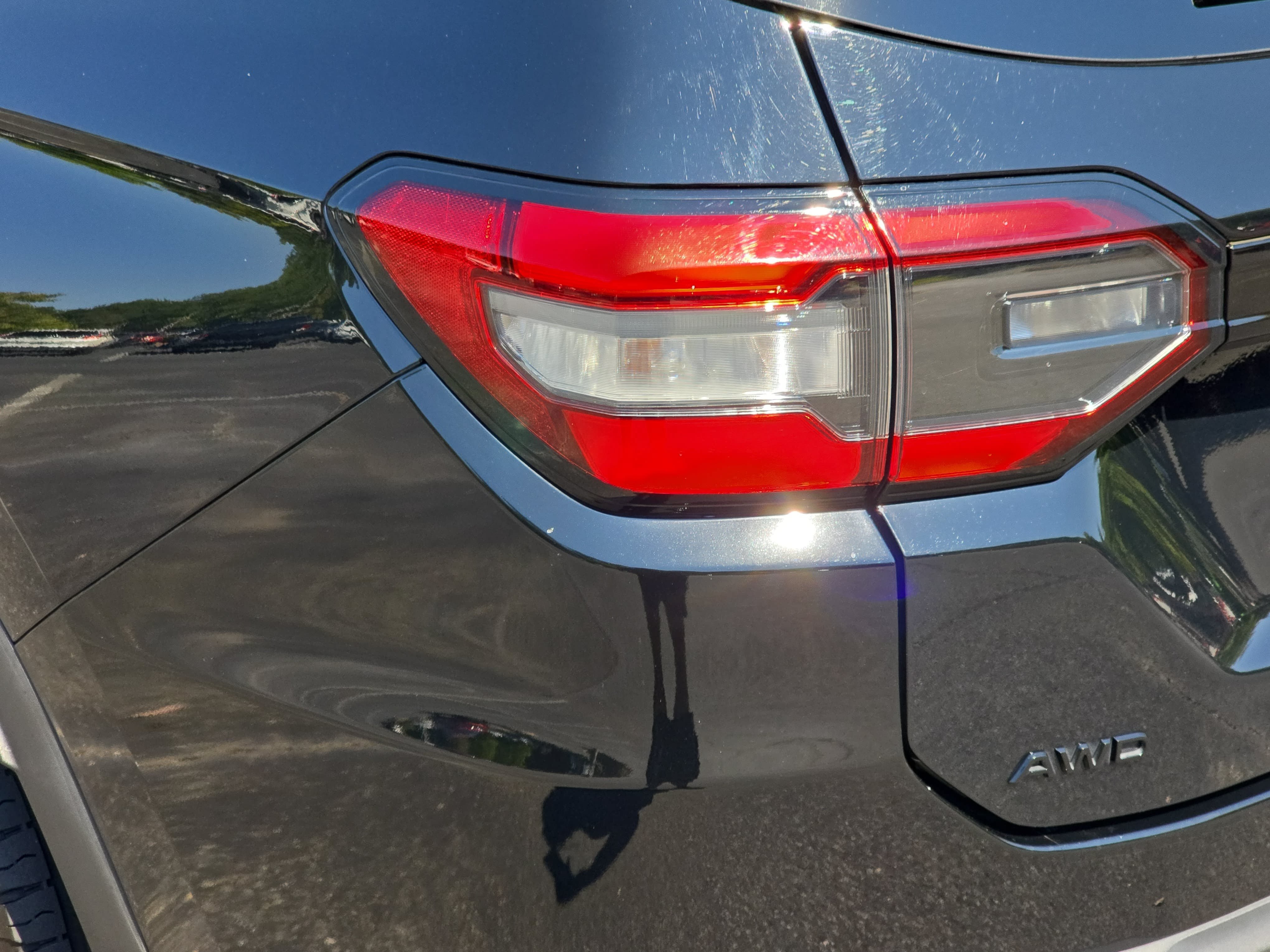 Certified 2025 Honda Pilot TrailSport image 36