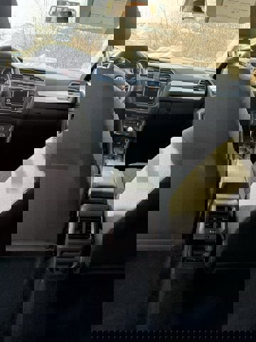 Certified 2020 Volkswagen Tiguan S image 11