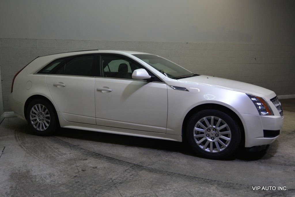 Used 2010 Cadillac CTS Wagon image 28