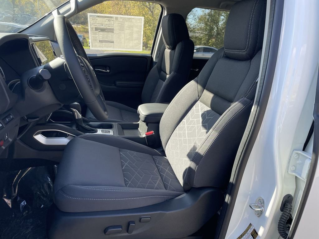 New 2026 Nissan Frontier SV w/ SV Convenience Package AWD/4WD image 21