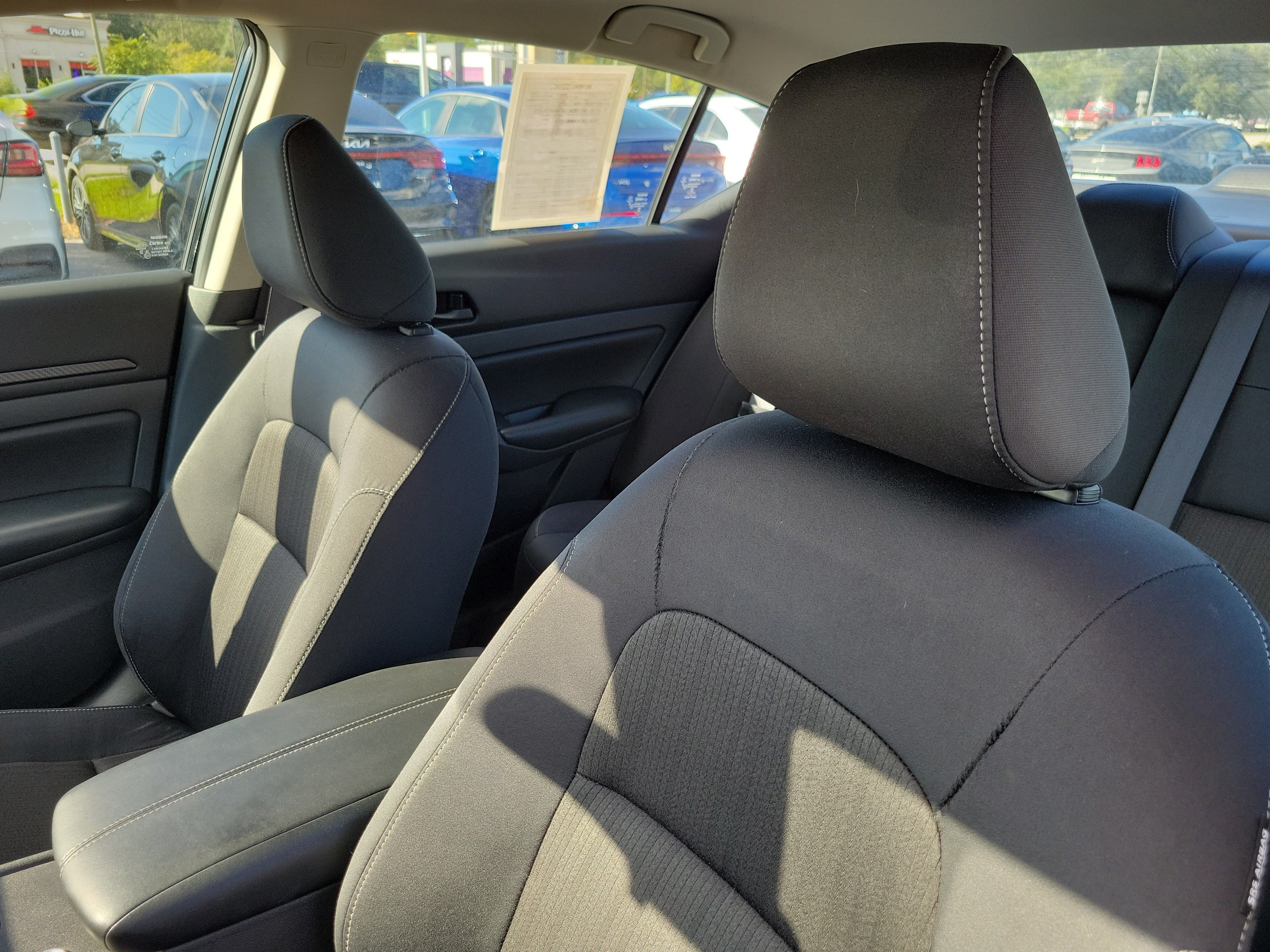Used 2025 Nissan Altima 2.5 S FWD image 9