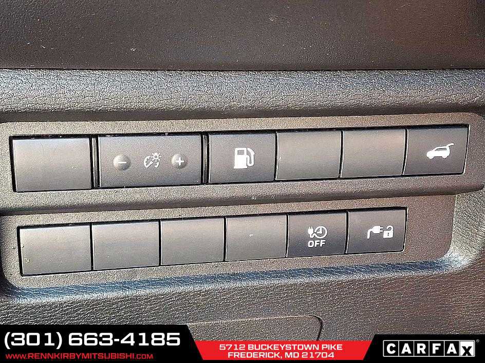 Used 2024 Mitsubishi Outlander SE image 26