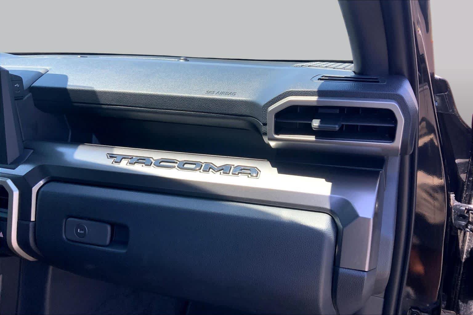 Used 2025 Toyota Tacoma SR5 RWD image 19