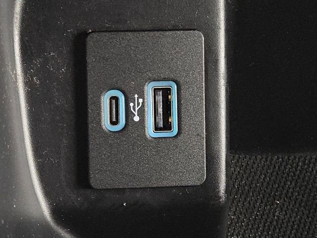 Used 2024 Ford F150 XLT w/ Mobile Office Package image 7