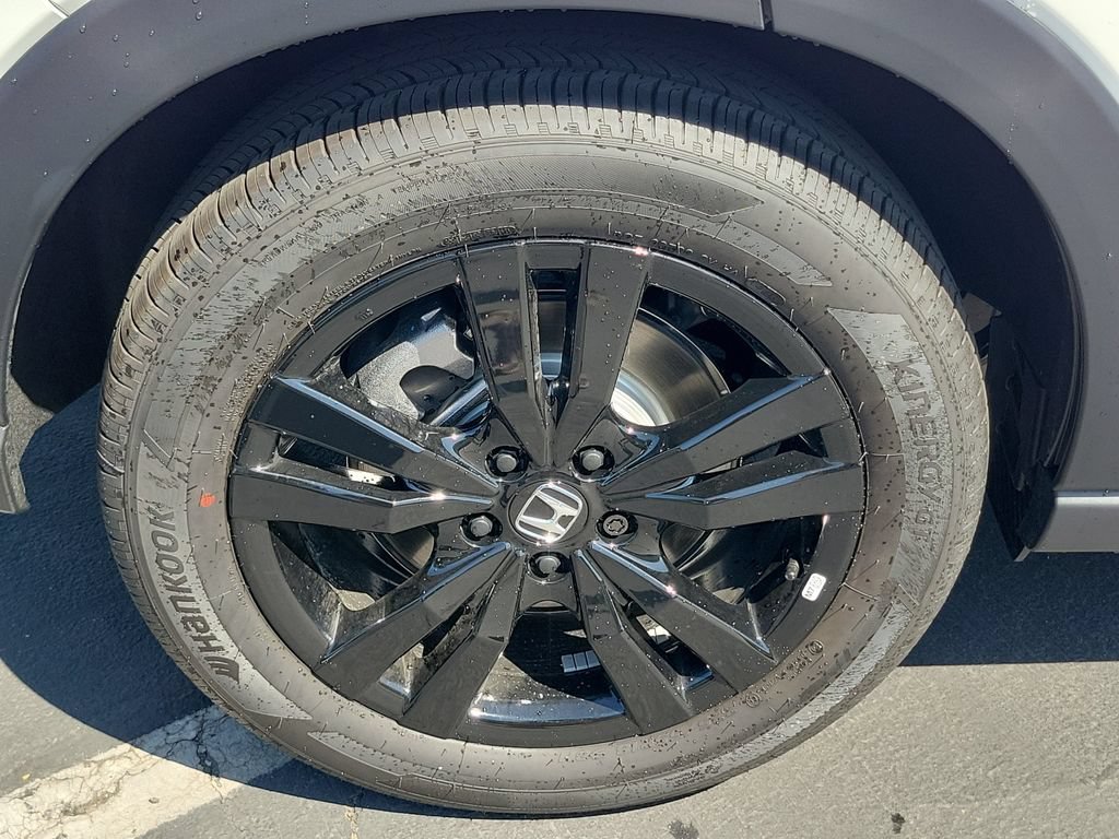 Certified 2027 Honda HR-V Sport image 7