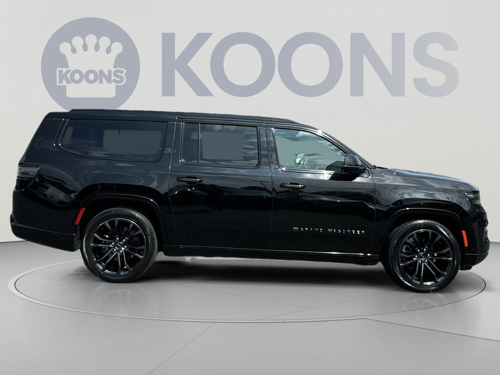 Used 2024 Jeep Grand Wagoneer L Series II w/ Quick Order Packagew 28T AWD/4WD image 12