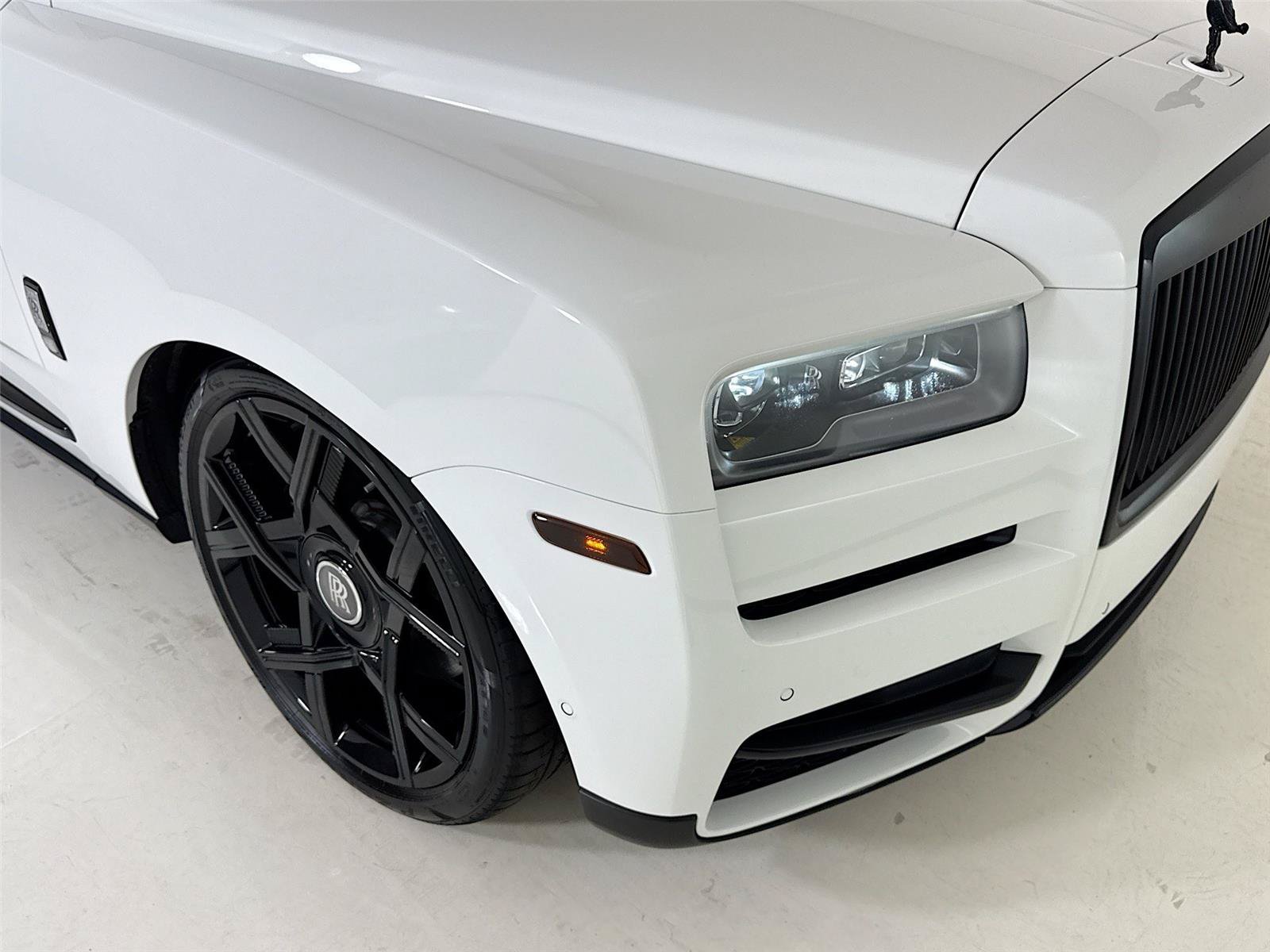 Used 2021 Rolls-Royce Cullinan AWD/4WD image 38