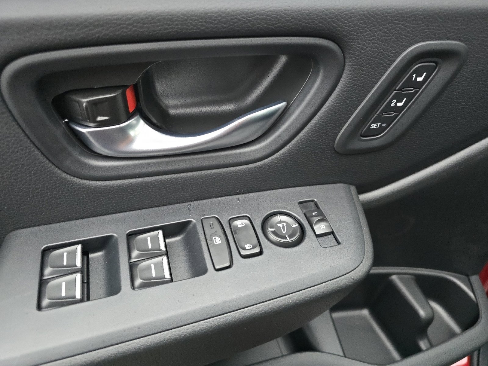 New 2025 Honda Pilot EX-L image 29