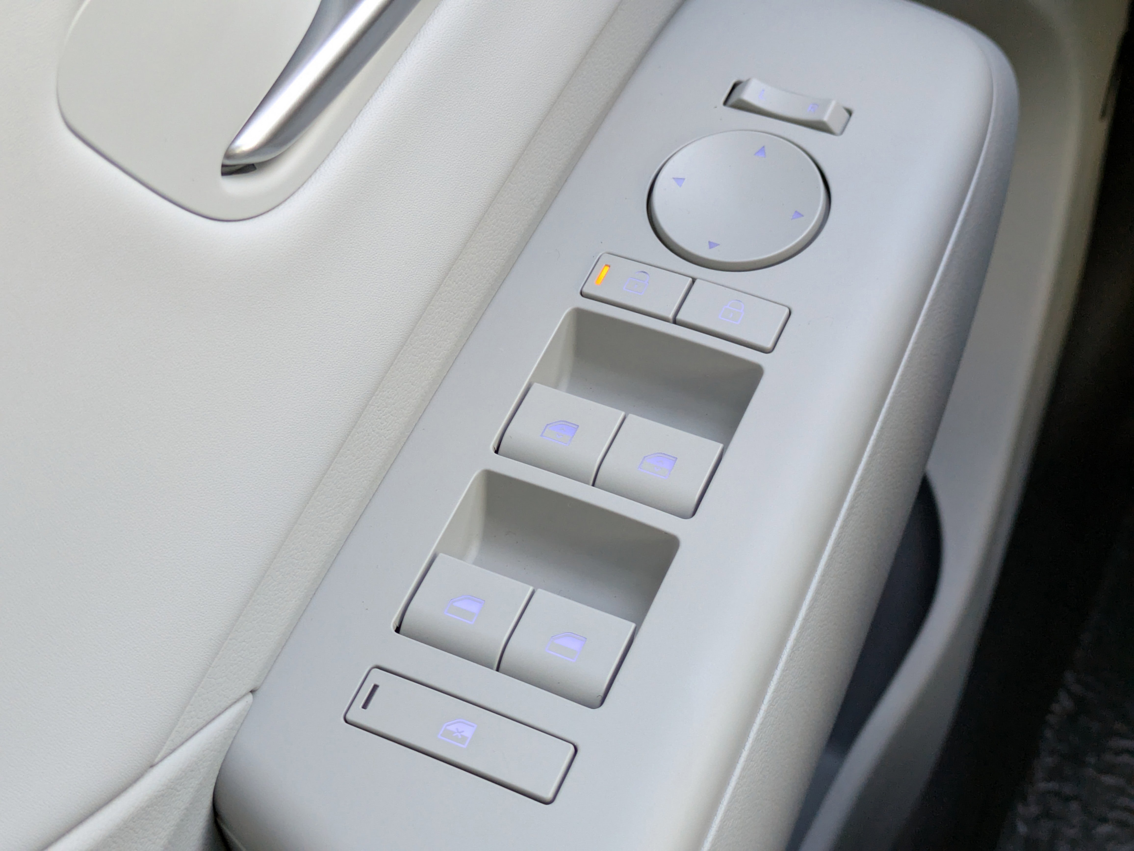 New 2026 Hyundai Kona Limited image 30