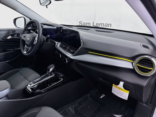 New 2026 Chevrolet Trax LT w/ Driver Confidence Package FWD image 29