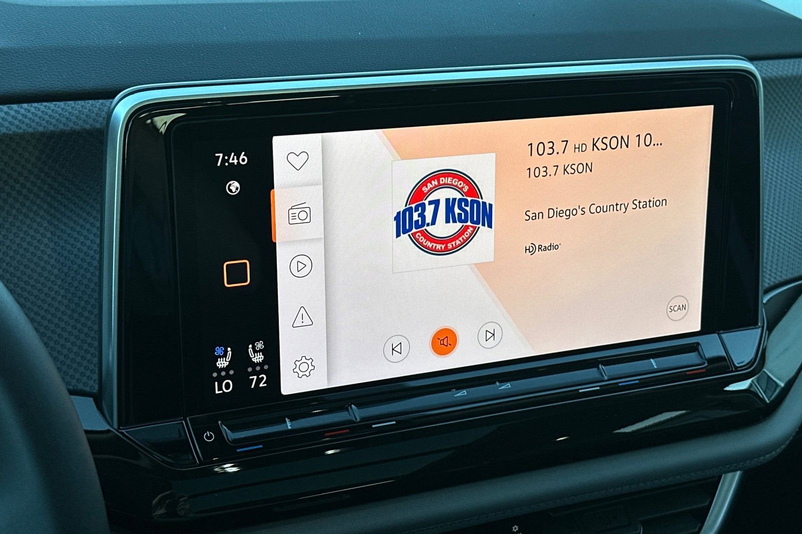 New 2026 Volkswagen Atlas Peak Edition AWD/4WD image 19