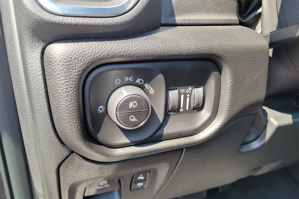 New 2026 RAM 1500 Laramie w/ Sport Appearance Package image 21