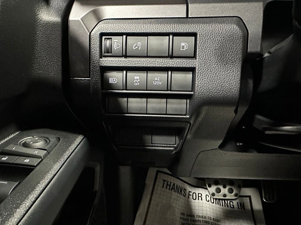 Used 2025 Toyota 4Runner TRD Sport AWD/4WD image 15