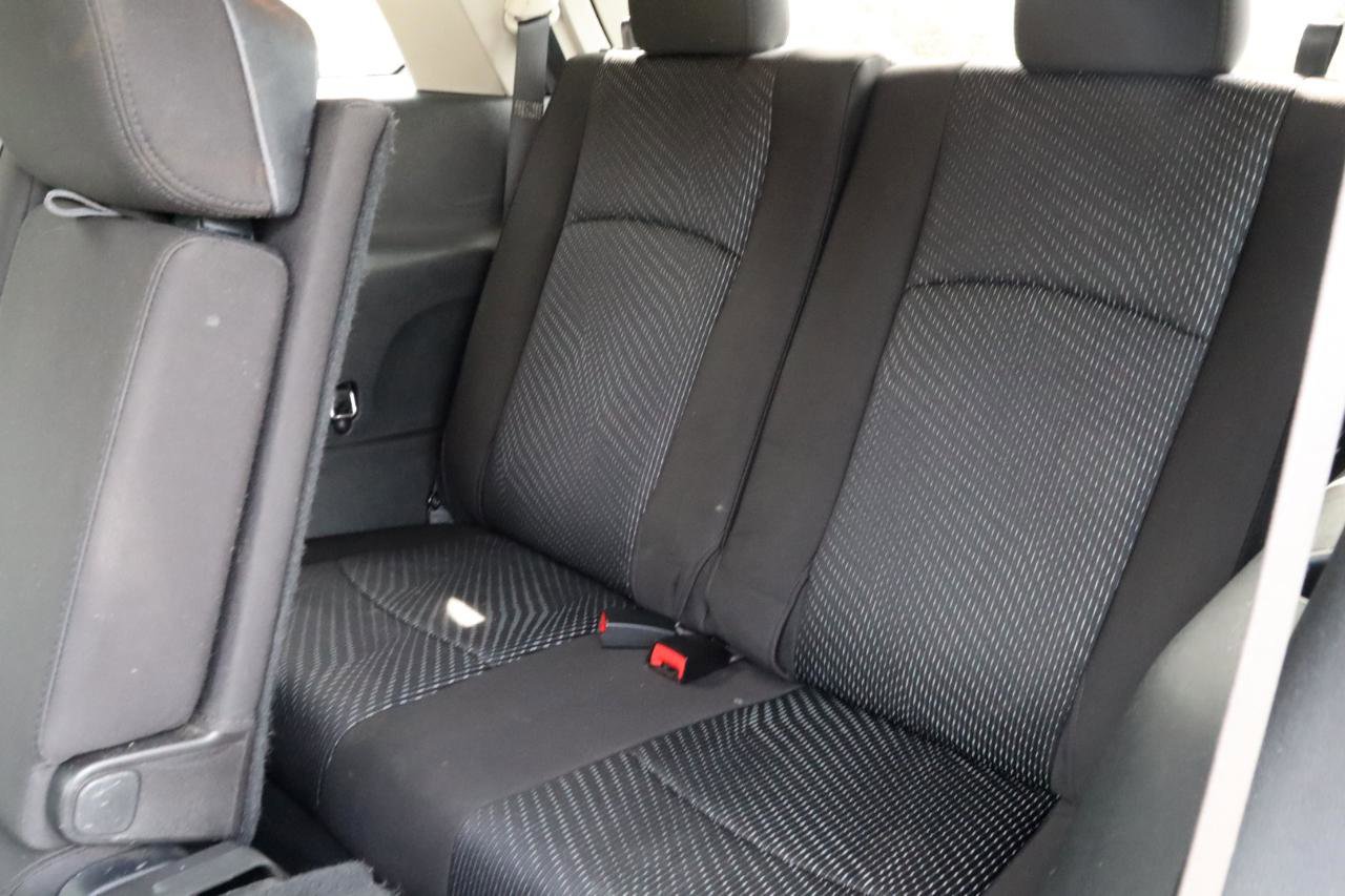 Used 2015 Dodge Journey SXT w/ Flexible Seating Group FWD image 7