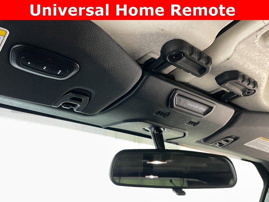 Used 2018 Jeep Wrangler Unlimited Sahara w/ LED Lighting Group image 27