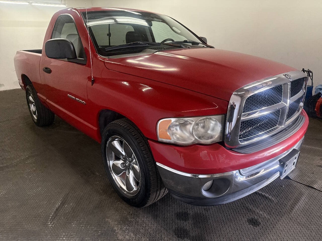 Used 2003 Dodge Ram 1500 Truck SLT RWD image 2