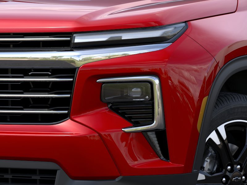New 2027 Chevrolet Traverse LT w/ Sun and Wheel Package FWD image 15