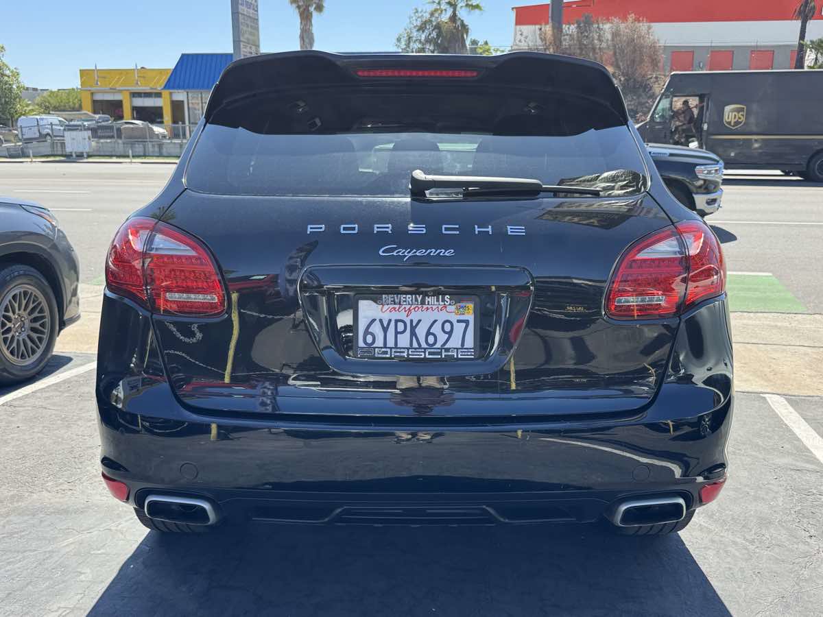 Used 2013 Porsche Cayenne Diesel AWD/4WD image 15