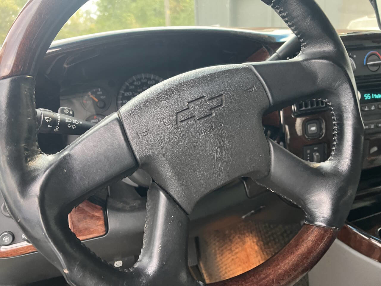 Used 2004 Chevrolet Express 1500 1500 3dr Cargo 135 in. WB w/ LS Preferred Equipment Group image 12