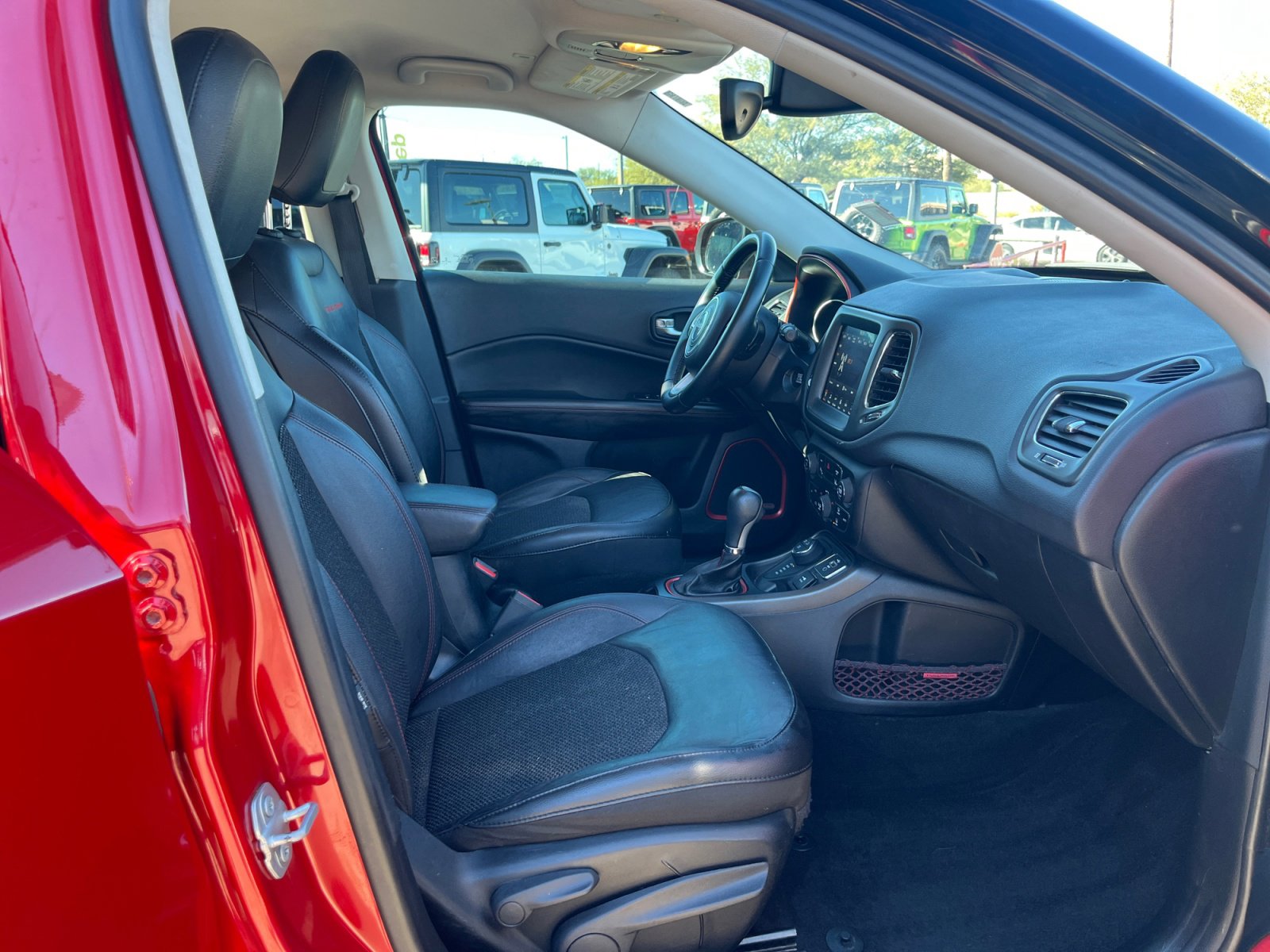 Certified 2018 Jeep Compass Trailhawk w/ Navigation Group image 19