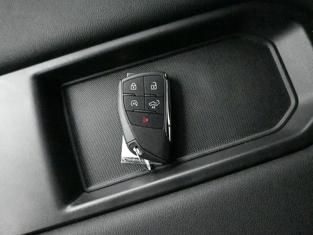 New 2026 GMC Sierra 1500 SLE image 18