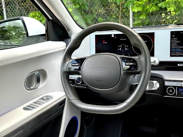 Used 2022 Hyundai Ioniq 5 Limited AWD/4WD image 25