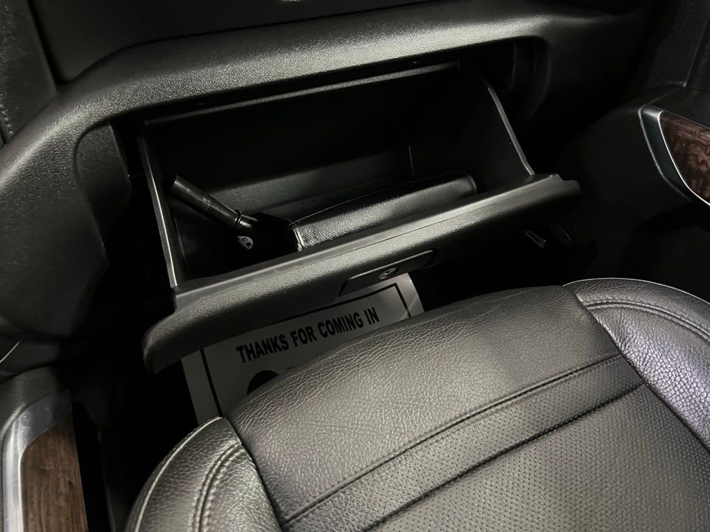 Used 2020 GMC Sierra 3500 Denali w/ Denali Ultimate Package AWD/4WD image 43