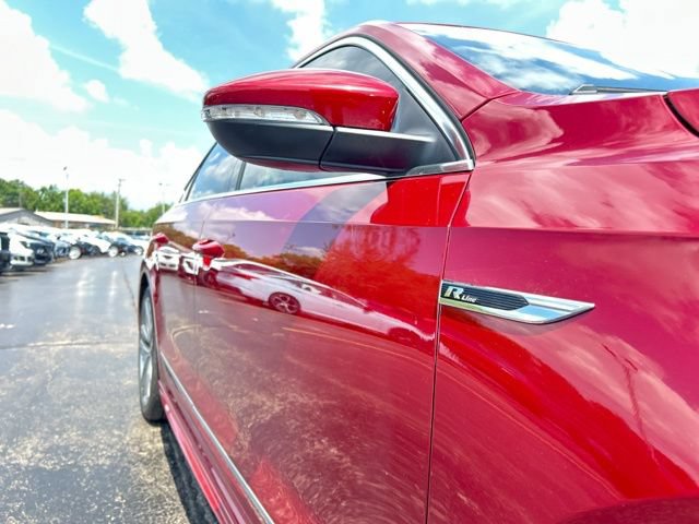 Used 2017 Volkswagen Passat 1.8T R-Line FWD image 14