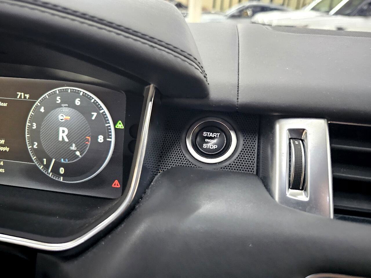 Used 2017 Land Rover Range Rover Sport SVR image 36