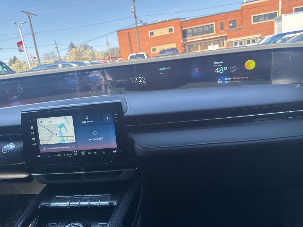 Used 2024 Lincoln Nautilus Premier w/ Jet Appearance Package image 31