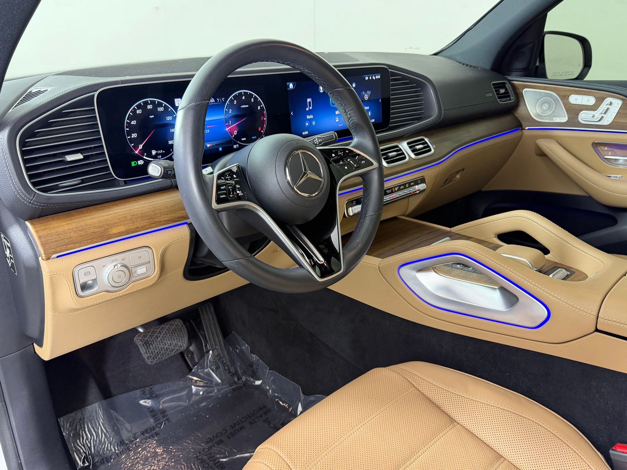 Used 2024 Mercedes-Benz GLE 580 4MATIC image 4