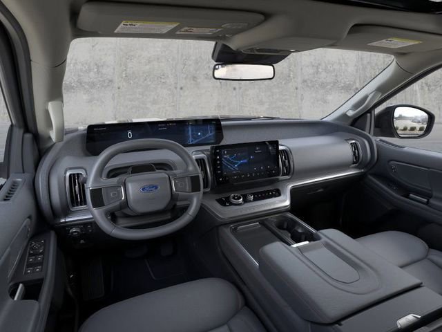 New 2026 Ford Expedition Active image 11