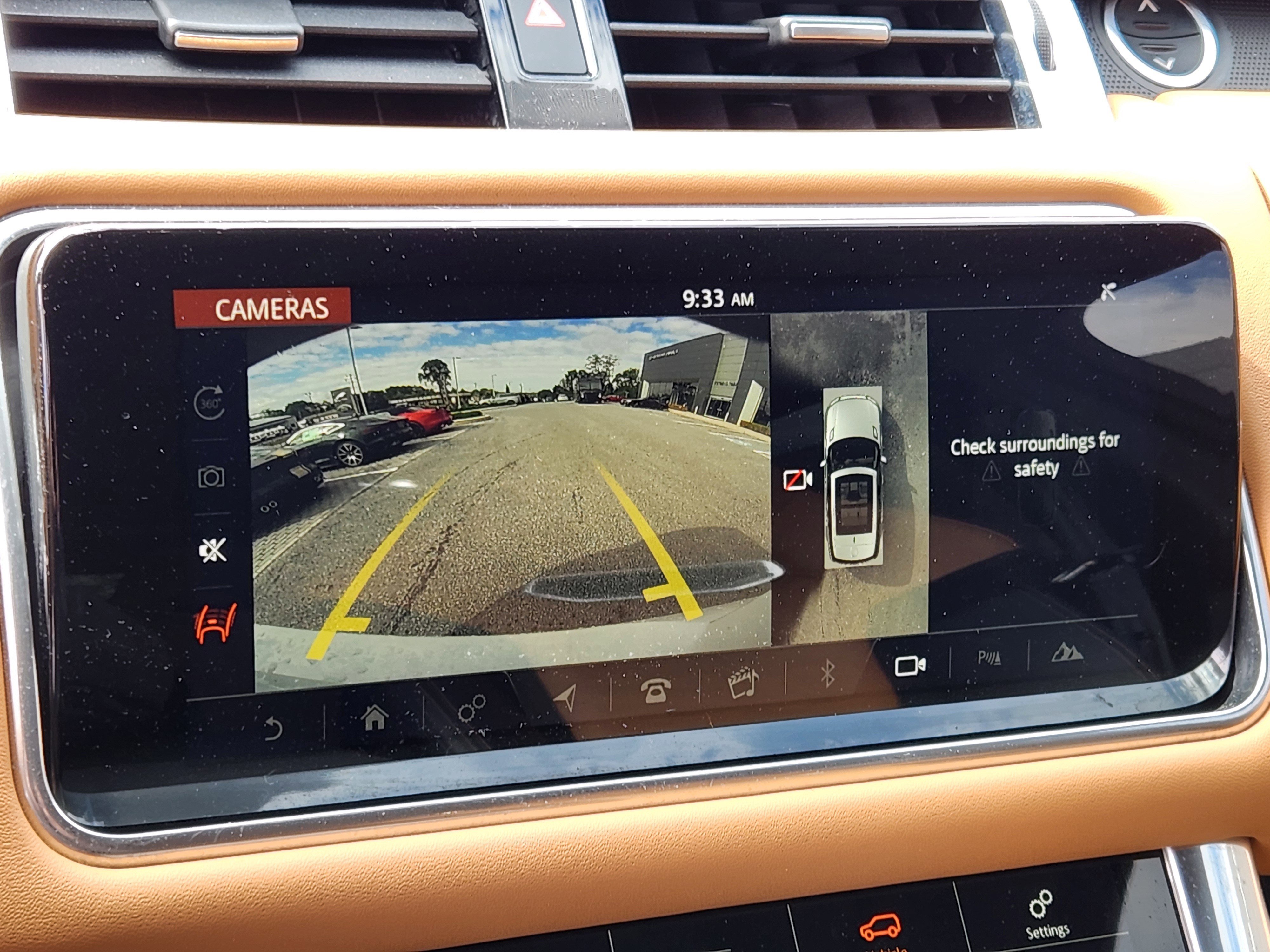 Used 2022 Land Rover Range Rover Sport SVR AWD/4WD image 24