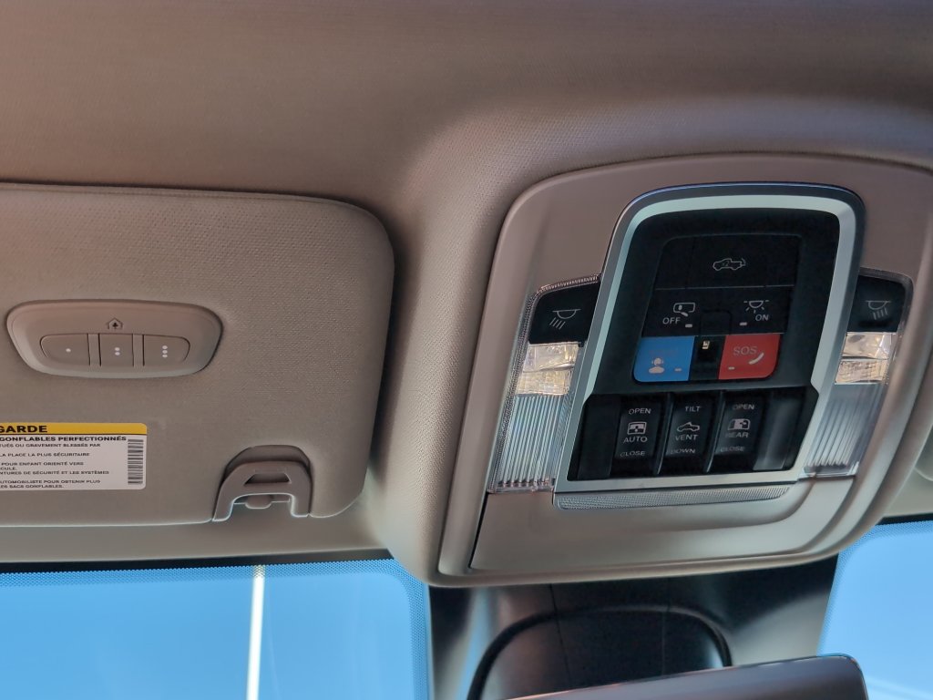 New 2025 RAM 2500 Limited image 27