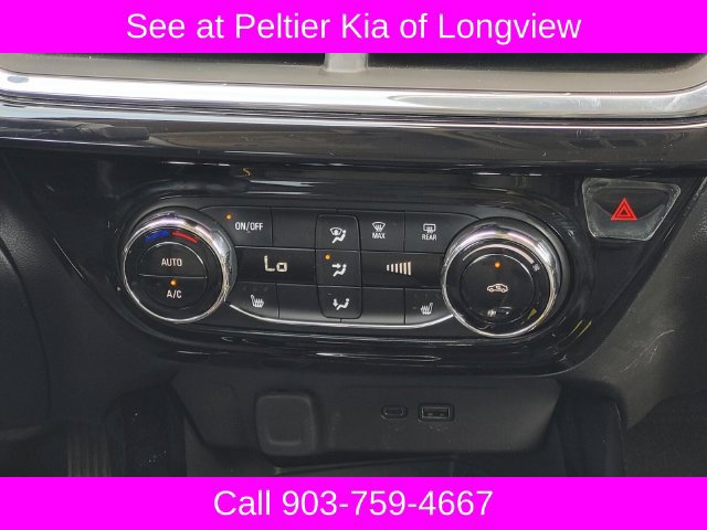 Used 2025 Chevrolet Trax ACTIV w/ Sunroof Package FWD image 24