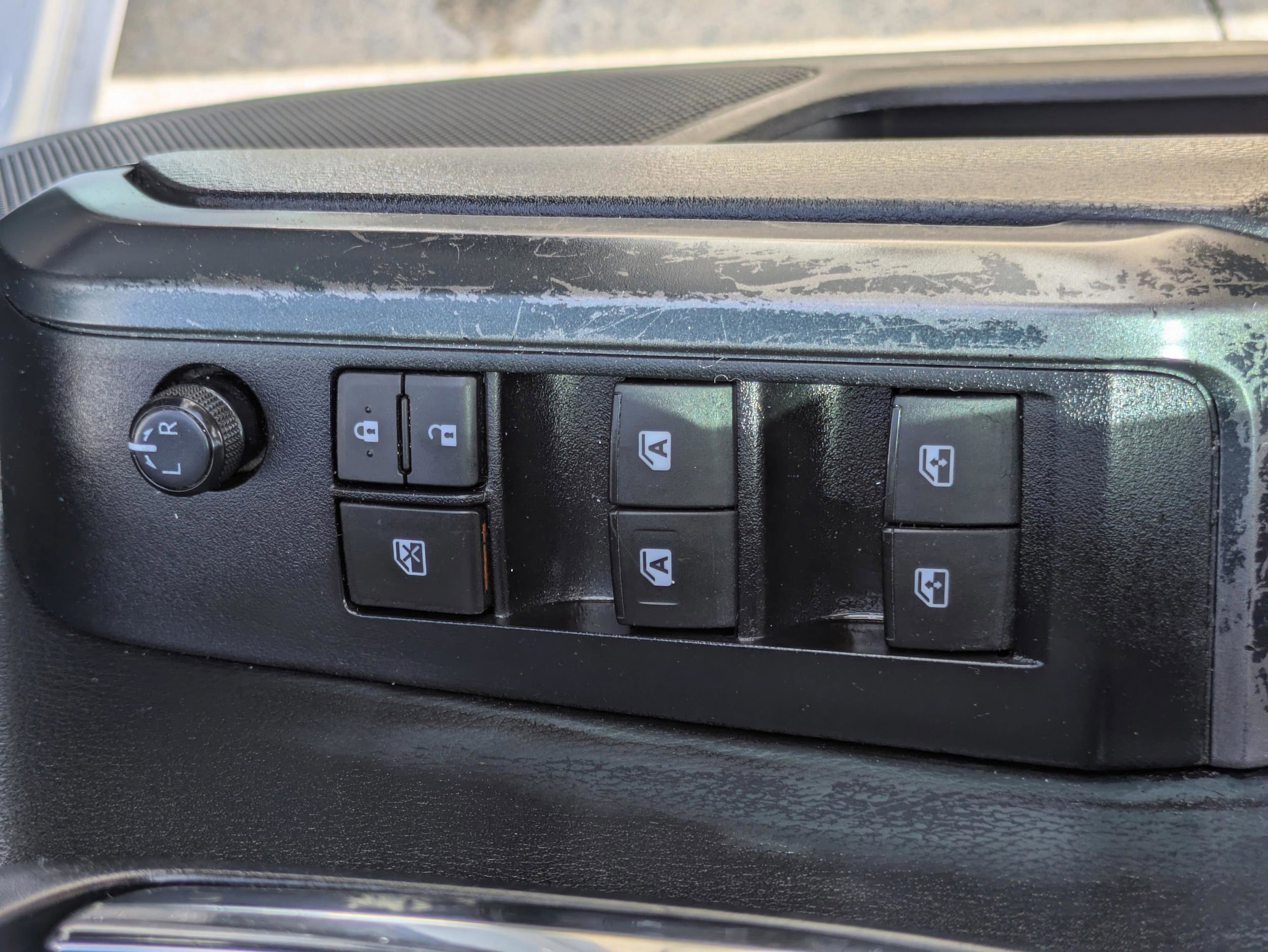 Used 2021 Toyota Tacoma TRD Off-Road RWD image 14