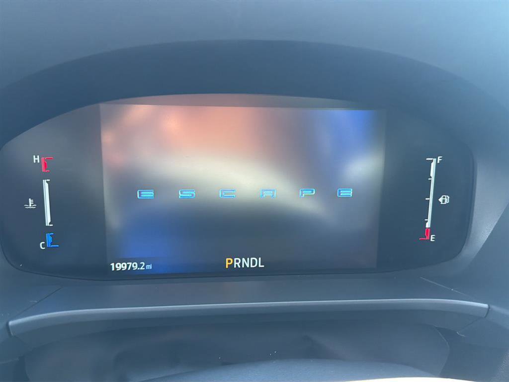 Used 2025 Ford Escape ST-Line FWD image 4