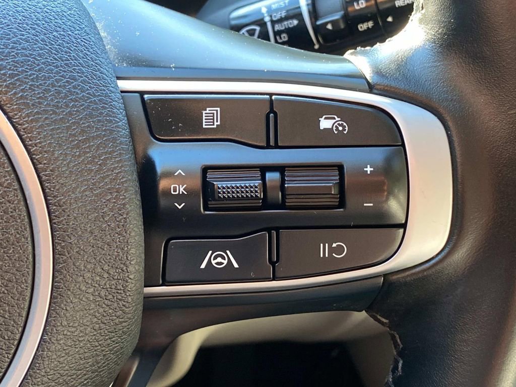 Used 2023 Kia Sportage EX FWD image 18