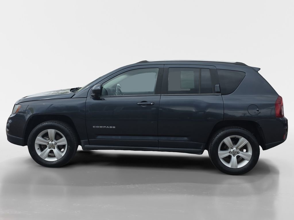 Used 2014 Jeep Compass Latitude video 2